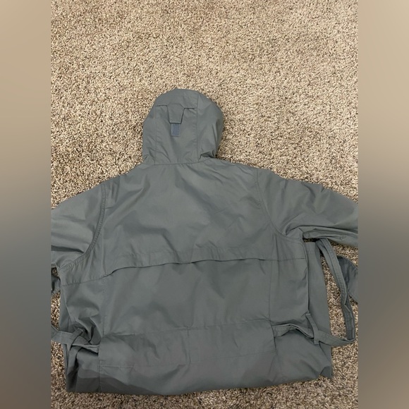 Columbia Omni Shield Rain Jacket size Medium - Picture 10 of 10